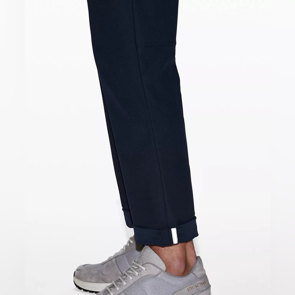 Lululemon ABC Pant Navy - Picture 4 of 15